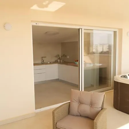 Gemuetliches Mit Whirlpool & Dachterrasse בית נופש *