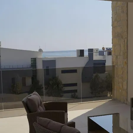 Gemuetliches Mit Whirlpool & Dachterrasse * Privlaka (Zadar)